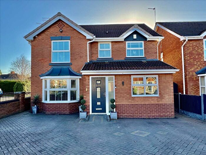 4 Bedroom Detached House For Sale In Foxglove Close, Wednesfield, WV11