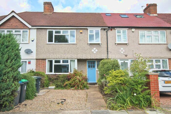 3 Bedroom Terraced House To Rent In Wilverley Crescent, New Malden, KT3