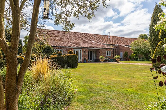 5 Bedroom Barn Conversion For Sale In A Most Impressive Five Bedroom Barn Conversion In Sutton, NR12