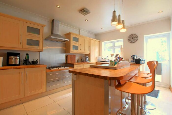 4 Bedroom Detached House To Rent In Coombe Crescent, Hampton, TW12