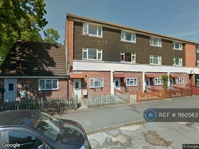 Studio To Rent In West End Rd, Reading, RG7