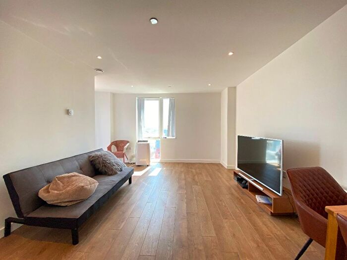 1 Bedroom Flat For Sale In Bessemer Place, London, SE10