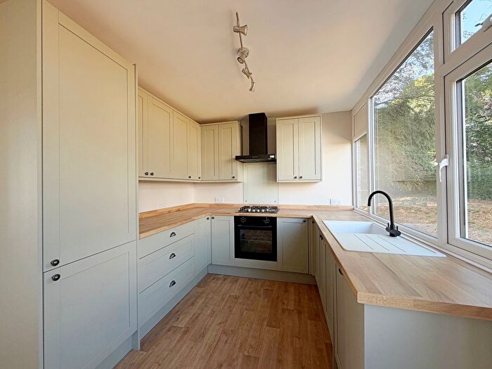 3 Bedroom Terraced House For Sale In Alpine Court, Kenilworth, CV8