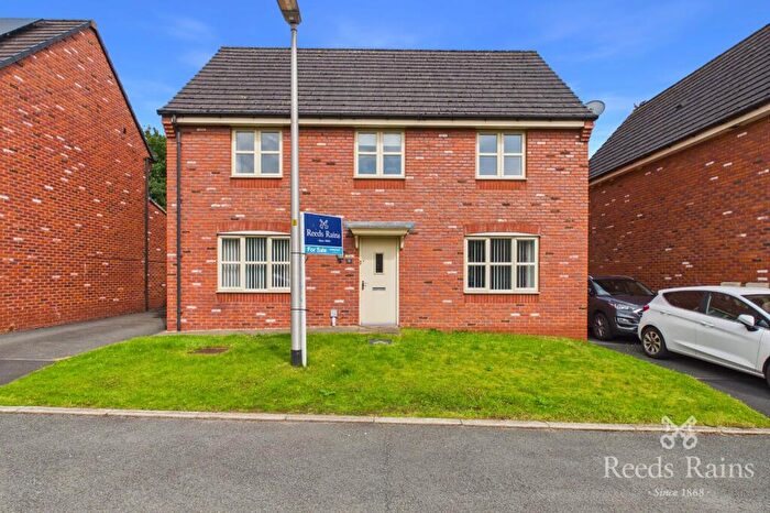 4 Bedroom Detached House For Sale In Meadowfield Crescent, Astbury, Congleton, Cheshire, CW12