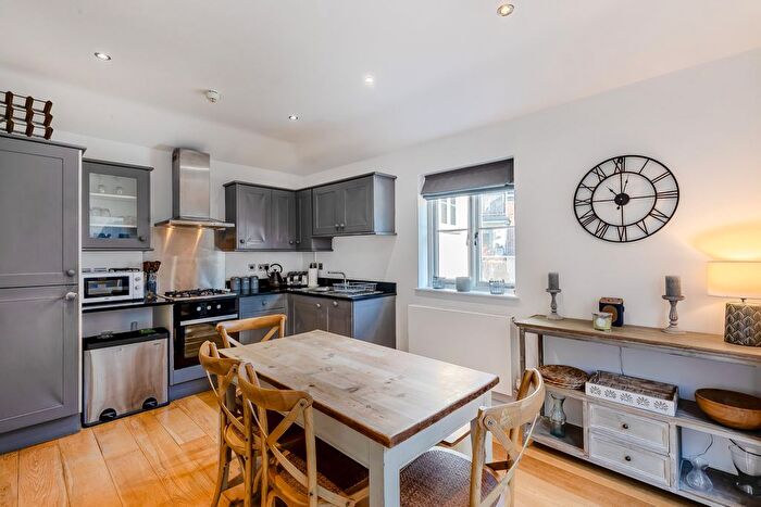 1 Bedroom Flat For Sale In Crofts Lane, Ross-On-Wye, Herefordshire, HR9