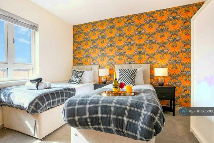 2 Bedroom Flat To Rent In West Cotton Close, Northampton, NN4