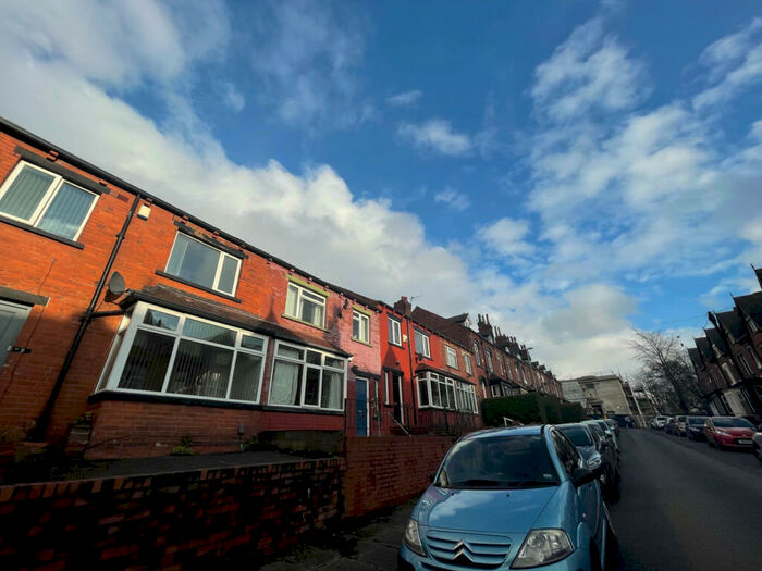 4 Bedroom Terraced House To Rent In Manor Terrace, Leeds, LS6