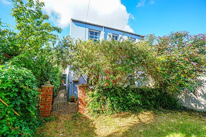 3 Bedroom Detached House For Sale In Battle Road, St. Leonards-On-Sea, TN37