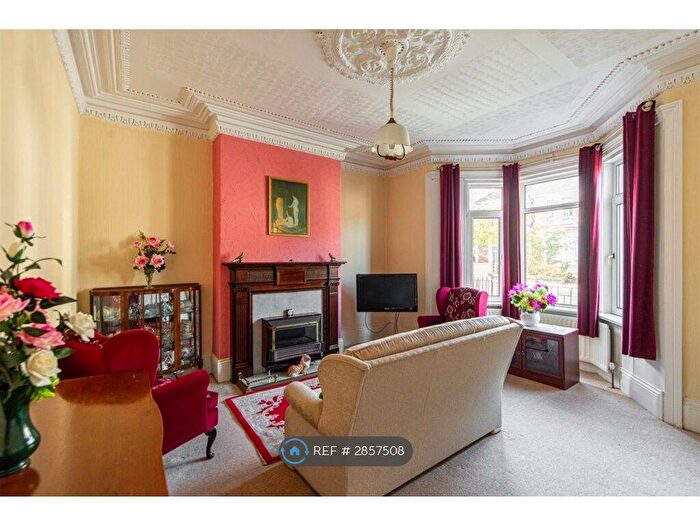 5 Bedroom Terraced House To Rent In Brighton Grove, Newcastle Upon Tyne, NE4