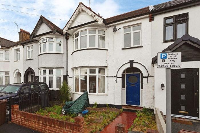 3 Bedroom Terraced House For Sale In Hulse Avenue, Barking, IG11