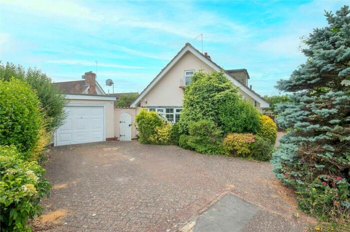 3 Bedroom Detached House For Sale In Pynchon Paddocks, Little Hallingbury, Essex, CM22
