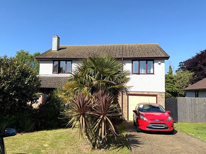 5 Bedroom Detached House For Sale In Sango Court, Millbrook, Torpoint, PL10