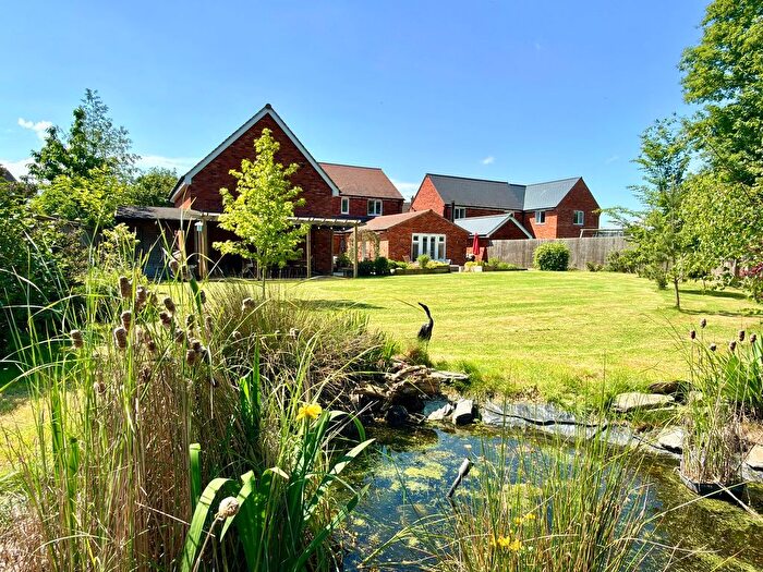 4 Bedroom Detached House For Sale In Cambrian Road, Walton Cardiff, Tewkesbury, GL20
