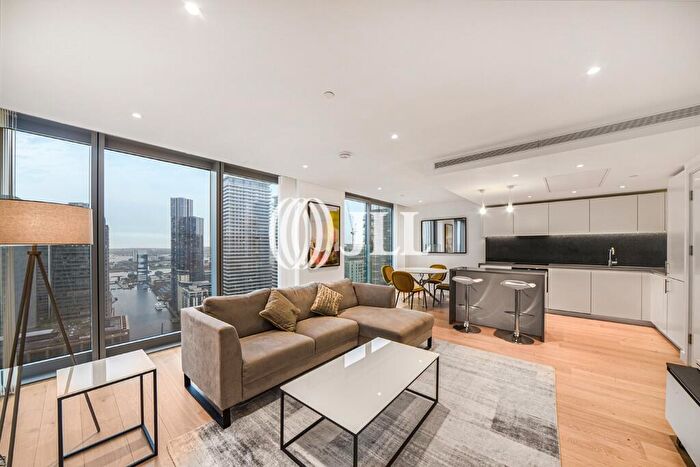 2 Bedroom Flat To Rent In Landmark Pinnacle, Marsh Wall, E14