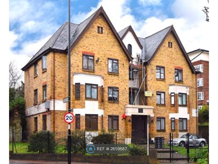 1 Bedroom Flat To Rent In Dukes Court, Lewisham, SE13