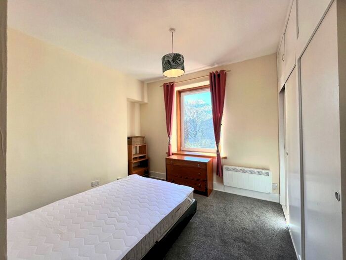 1 Bedroom Flat To Rent In Skene Square, Rosemount, Aberdeen, AB25