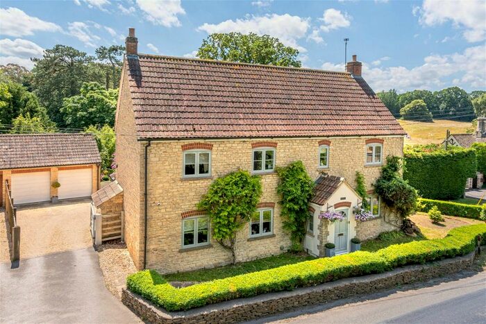 4 Bedroom Detached House For Sale In Pinkney, Malmesbury, SN16