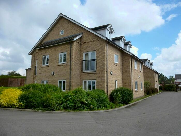 2 Bedroom Flat To Rent In Flat, Abbeyfields, Peterborough, PE2