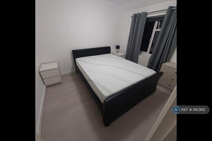 3 Bedroom Terraced House To Rent In Hedgemans Road, Dagenham, RM9