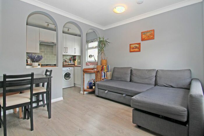 1 Bedroom End Of Terrace House To Rent In William Booth Road Anerley, London, SE20