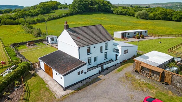 3 Bedroom Detached House For Sale In Cae'r Ysgol Farm, Tonyrefail, Porth, CF39