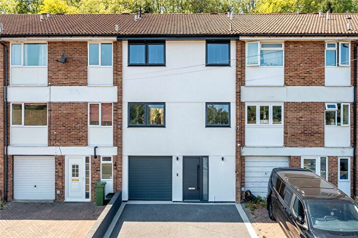4 Bedroom Terraced House For Sale In Kings Road, Biggin Hill, Westerham, Kent, TN16