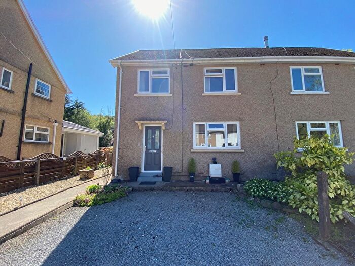 3 Bedroom Semi Detached House For Sale In Brodawel, Pont Nedd Fechan, Neath, Neath Port Talbot., SA11