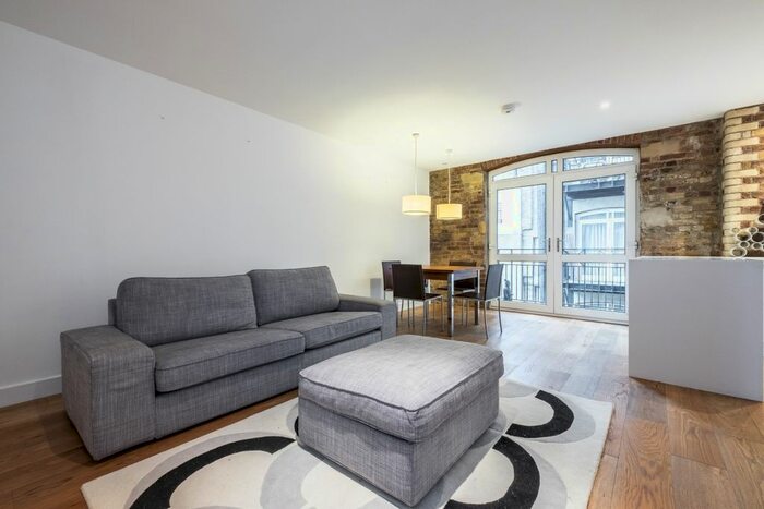2 Bedroom Flat To Rent In High Timber Street, London, EC4V