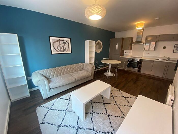 2 Bedroom Flat To Rent In Bengal Street, Manchester, M4
