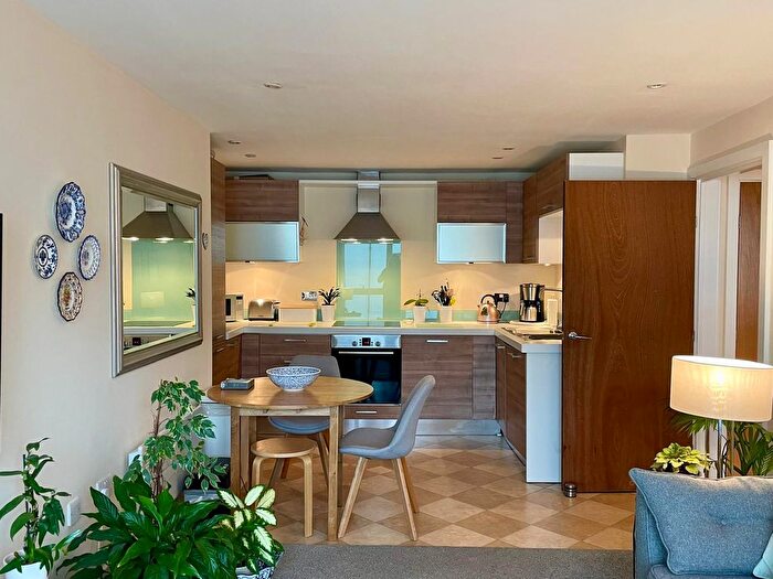 2 Bedroom Flat To Rent In Capitol Square, - Church Street, Epsom, KT17