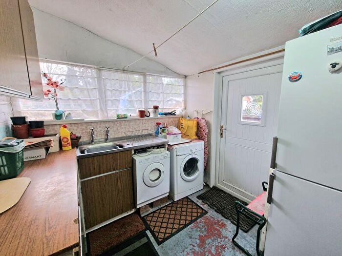 2 Bedroom Semi-Detached House For Sale In Highfield Park Road, Romiley, SK6
