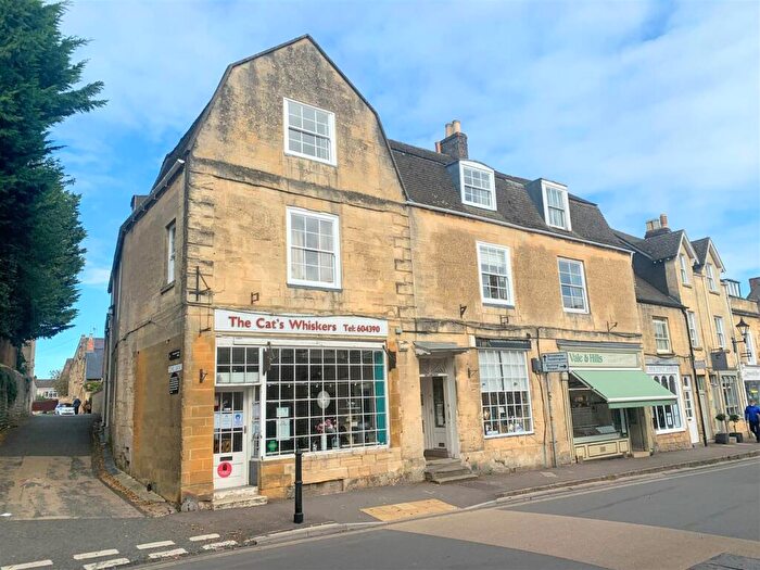 1 Bedroom Flat To Rent In High Street, Winchcombe, GL54