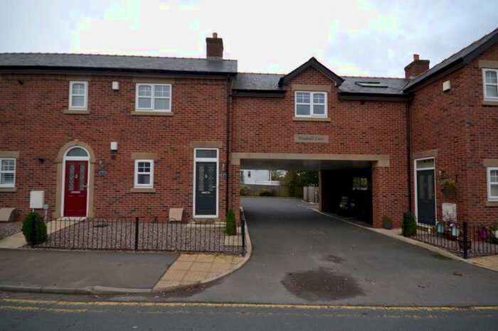 2 Bedroom Flat To Rent In The Green, Eccleston, Chorley, PR7
