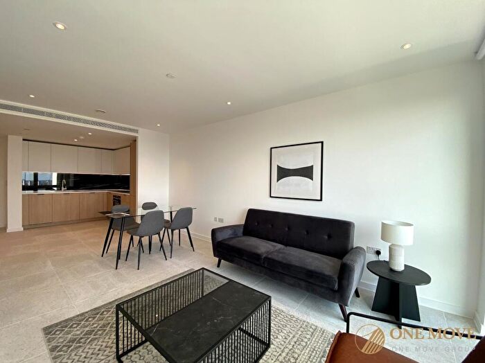 1 Bedroom Apartment To Rent In Cendal Crescent, Bouchon Point, E1