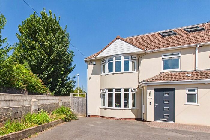 3 Bedroom Semi Detached House For Sale In North Road, Midsomer Norton, Radstock, Somerset, BA3
