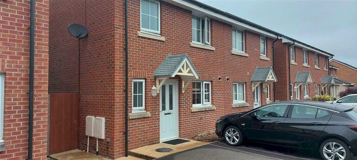 3 Bedroom Semi-Detached House To Rent In Morris Drive, Swansea, SA1