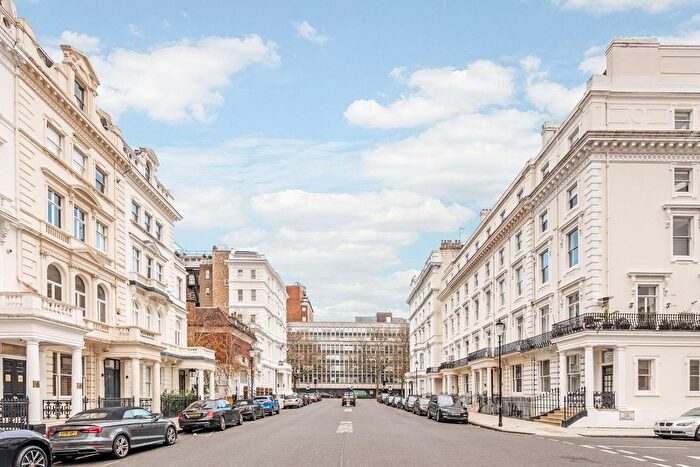 2 Bedroom Flat To Rent In Queen's Gate Terrace, London, SW7