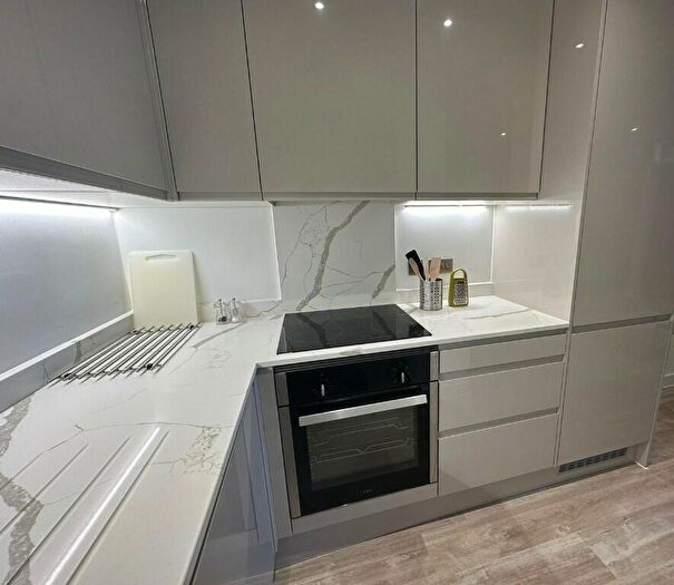 2 Bedroom Apartment To Rent In Fifty Ive, Queen Street, Manchester, Greater Manchester, M3