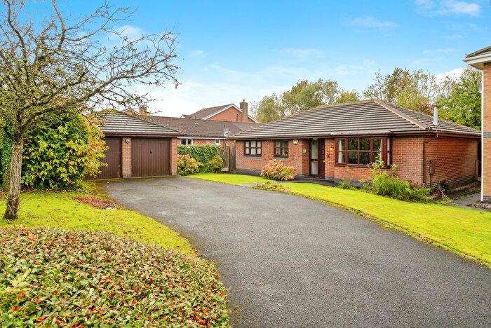 3 Bedroom Bungalow For Sale In Dale Lee, Westhoughton, Bolton, Greater Manchester, BL5
