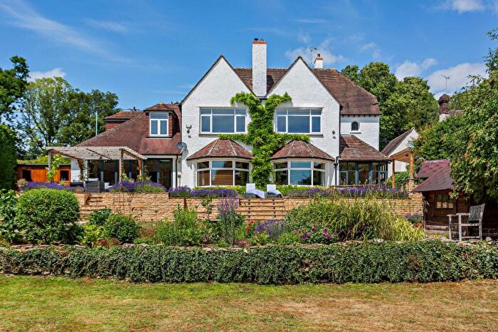 5 Bedroom Detached House For Sale In Burford Road, Cirencester, Gloucestershire, GL7