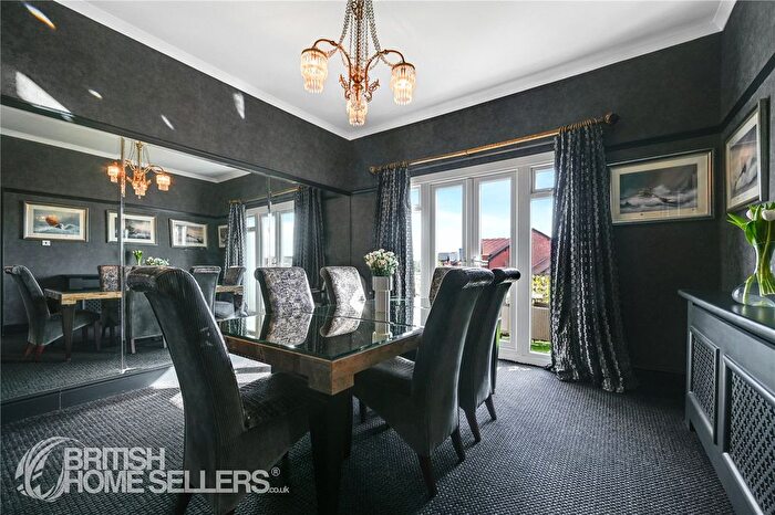 3 Bedroom Flat For Sale In Liverpool Road, Southport, Merseyside, PR8