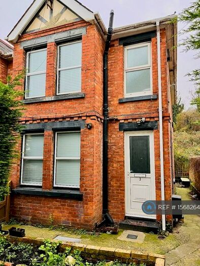 2 Bedroom End Of Terrace House To Rent In Grove Cottages, Folkestone, CT20
