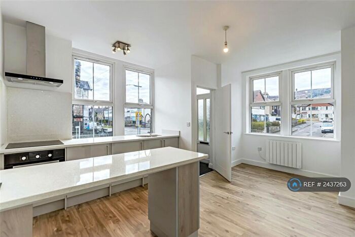 1 Bedroom Flat To Rent In Leeds Road, Ilkley, LS29