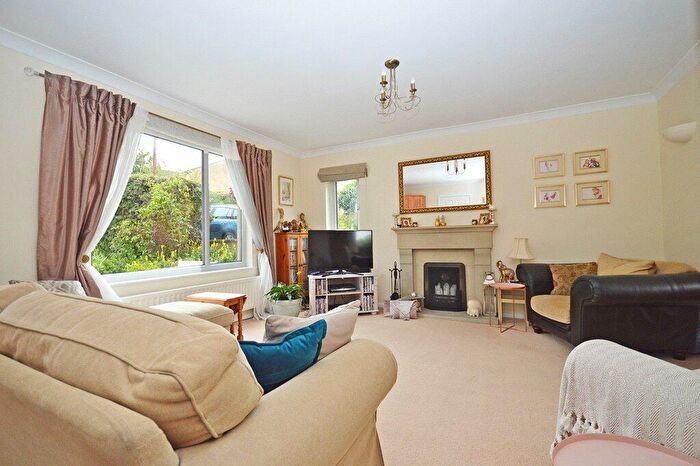 5 Bedroom Detached House For Sale In Brackenley Crescent Embsay, BD23