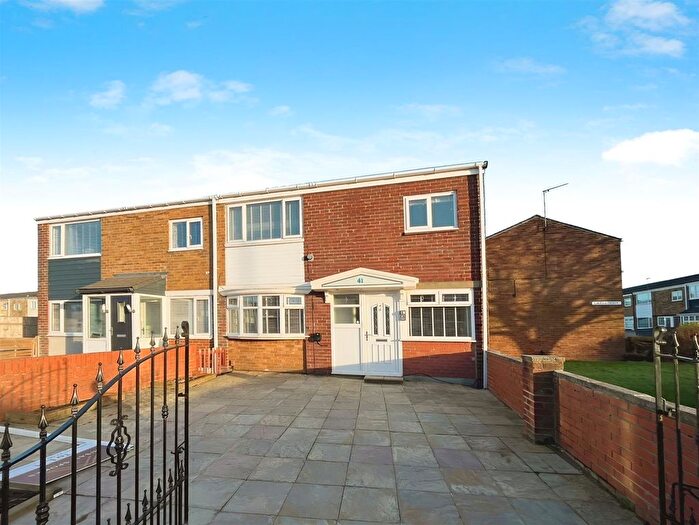 3 Bedroom Property To Rent In Masefield Drive, South Shields, NE34
