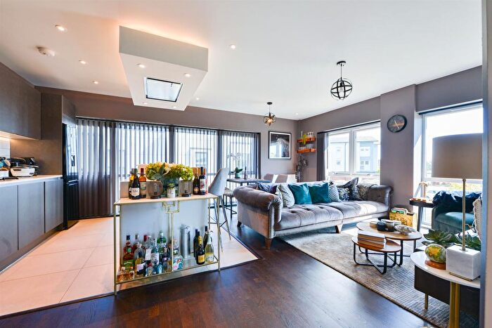 2 Bedroom Flat For Sale In Camm House, Spindle Close, Hawkinge, CT18