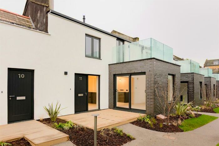 2 Bedroom Terraced House To Rent In Fonthill Mew, Finsbury Park, N4