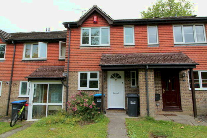 2 Bedroom House To Rent In Albert Close, Haywards Heath, RH16