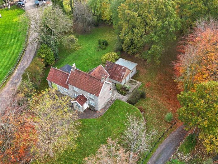 3 Bedroom Detached House For Sale In Badminton Road, Coalpit Heath, BS36