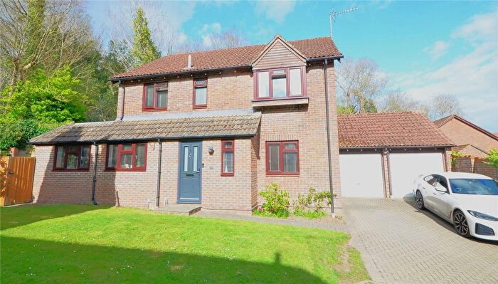 4 Bedroom Detached House For Sale In East Grinstead, West Sussex, RH19